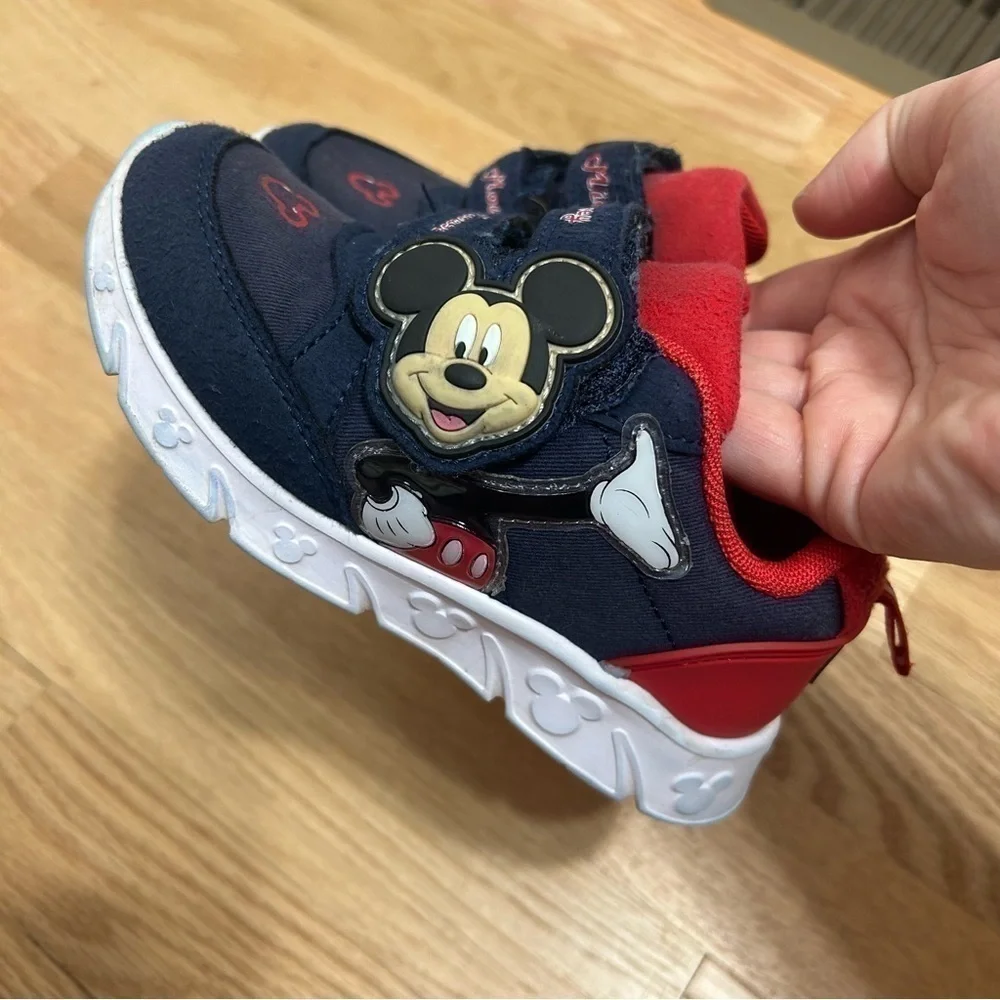 Disney mickey mouse